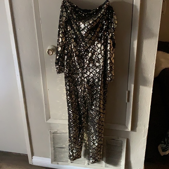 Forever 21 Velvet Geo Mermaid Jumpsuit ♠️ - Picture 3 of 12